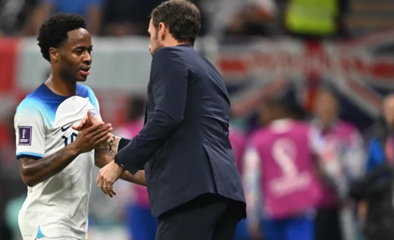  Sterling no jugará más el Mundial con Inglaterra: regresó a su país después de que asaltaran su casa